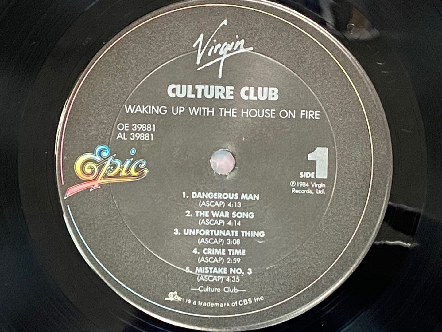 [LP] 컬처 클럽 - Culture Club - Waking Up With The House On Fire LP [U.S반]