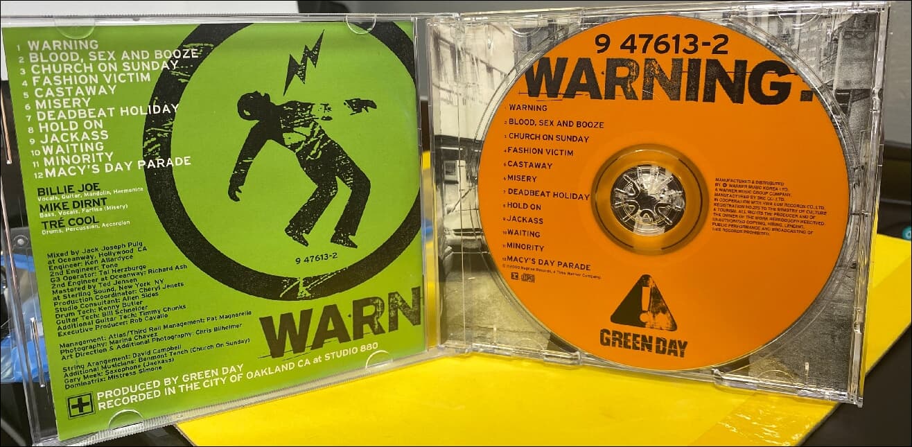 Green Day (그린 데이) - Warning: