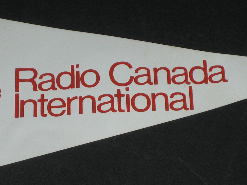 Radio Canada International (RCI)  symbol 라디오 캐나다 국제 캐나다 국제방송 서비스 마크