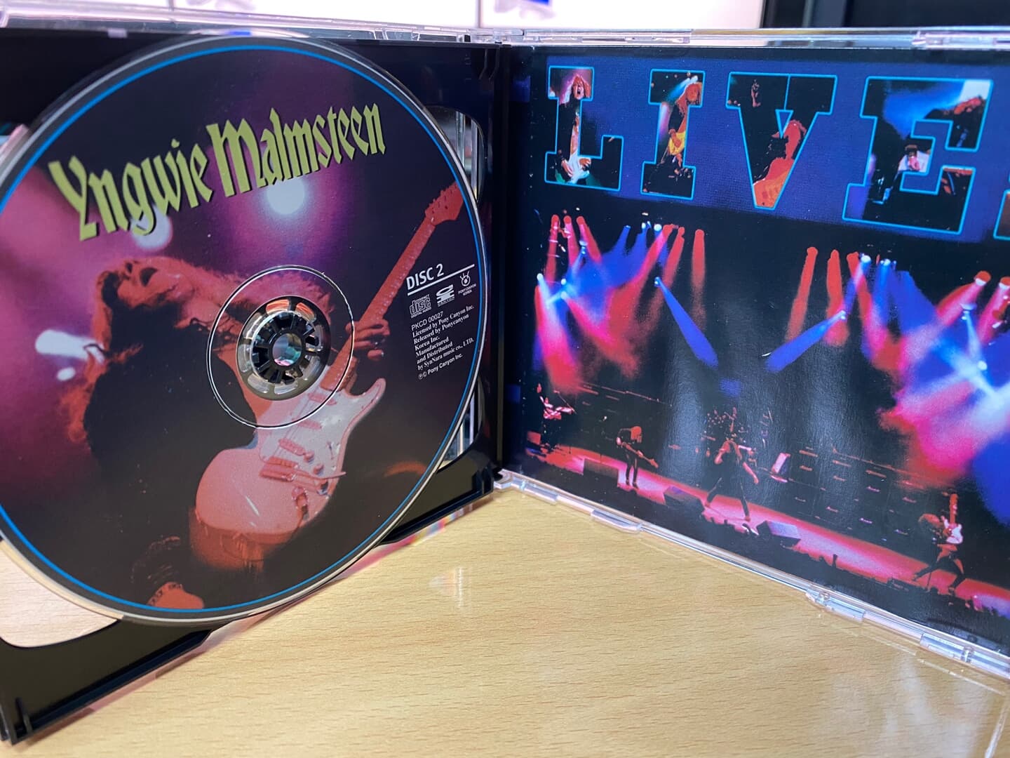 잉베이 맘스틴 - Yngwie Malmsteen - Live 2Cds