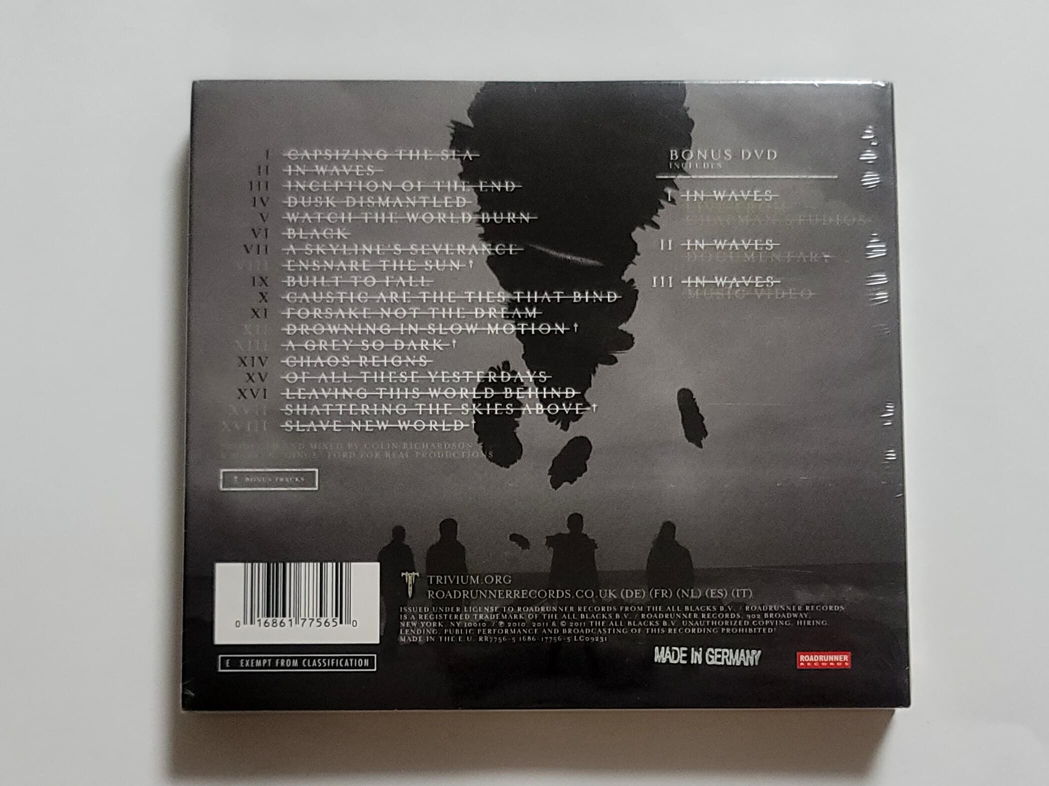 (미개봉 수입 CD+DVD) Trivium - In Waves (Special Edition)