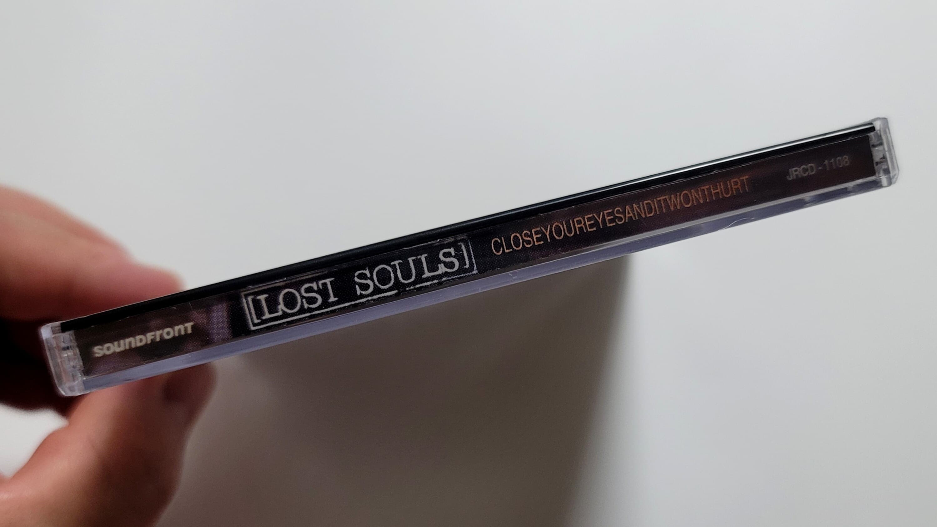 LOST SOULS - Closeyoureyesanditwonthurt (지구레코드반)