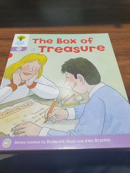 Oxford Reading Tree: Level 1+: More First Sentences B: The Box of Treasure (리딩펜버전)