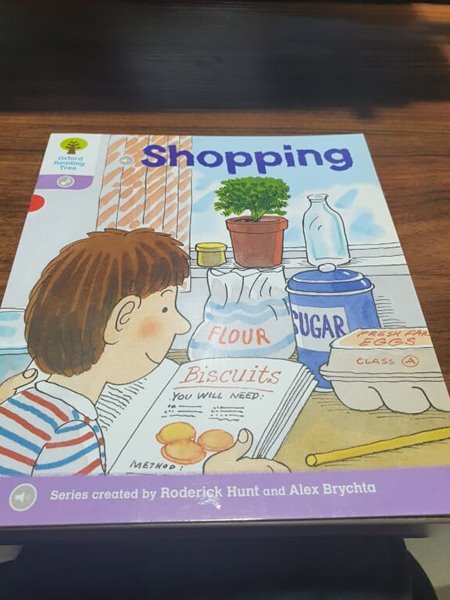 Oxford Reading Tree: Level 1+: More Patterned Stories: Shopping (리딩펜버전)