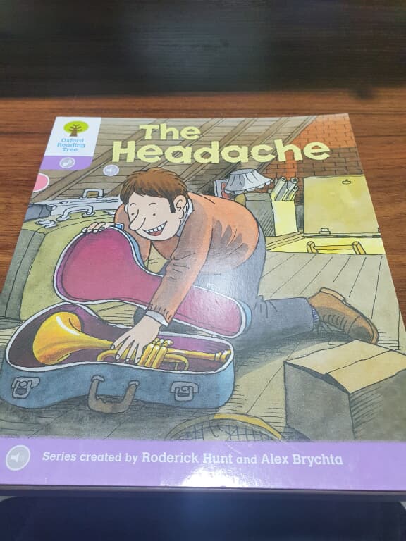 Oxford Reading Tree: Level 1+: Patterned Stories: The Headache (리딩펜버전)