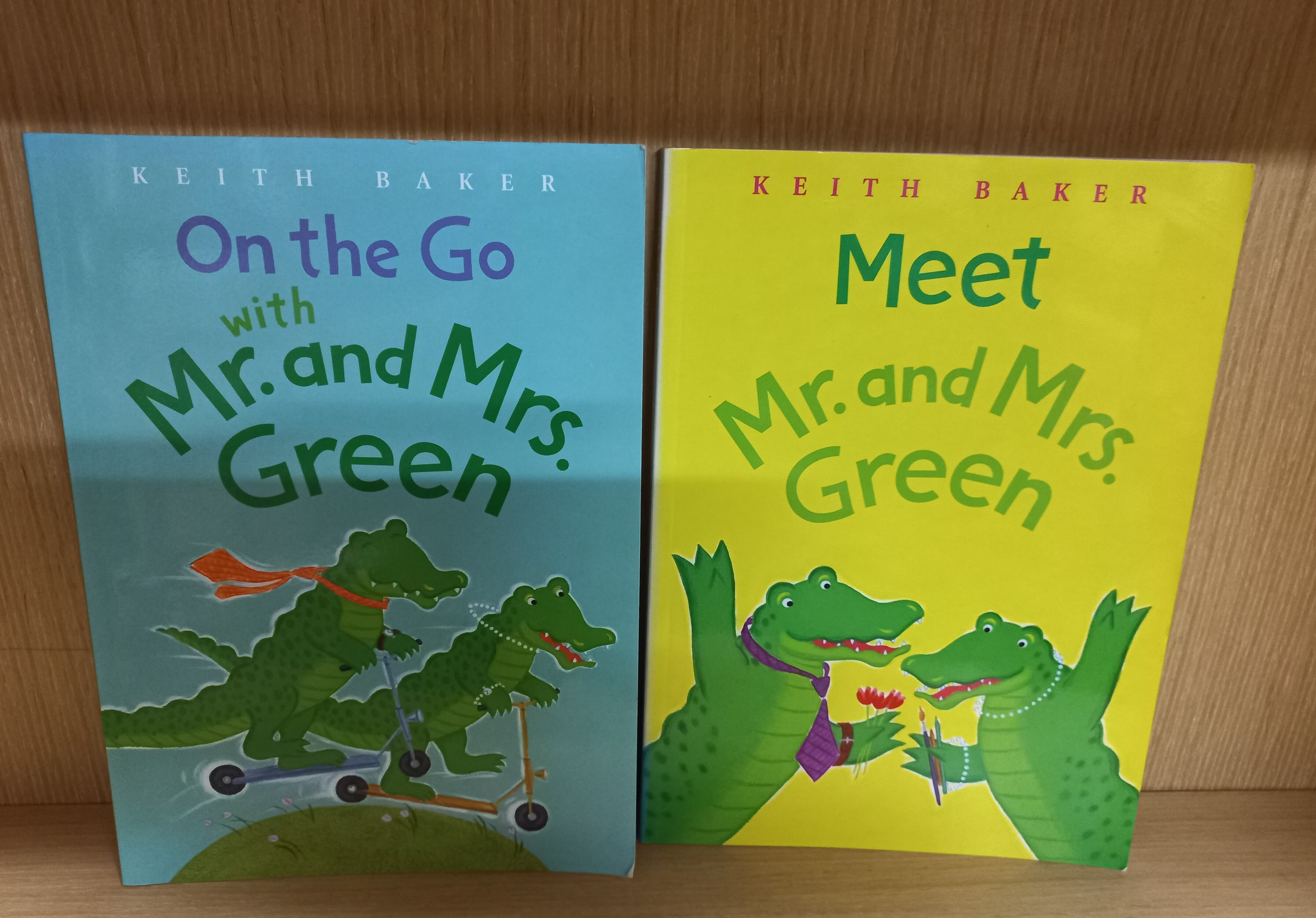 Meet Mr. and Mrs. Green + on the go with Meet Mr. and Mrs. Green 