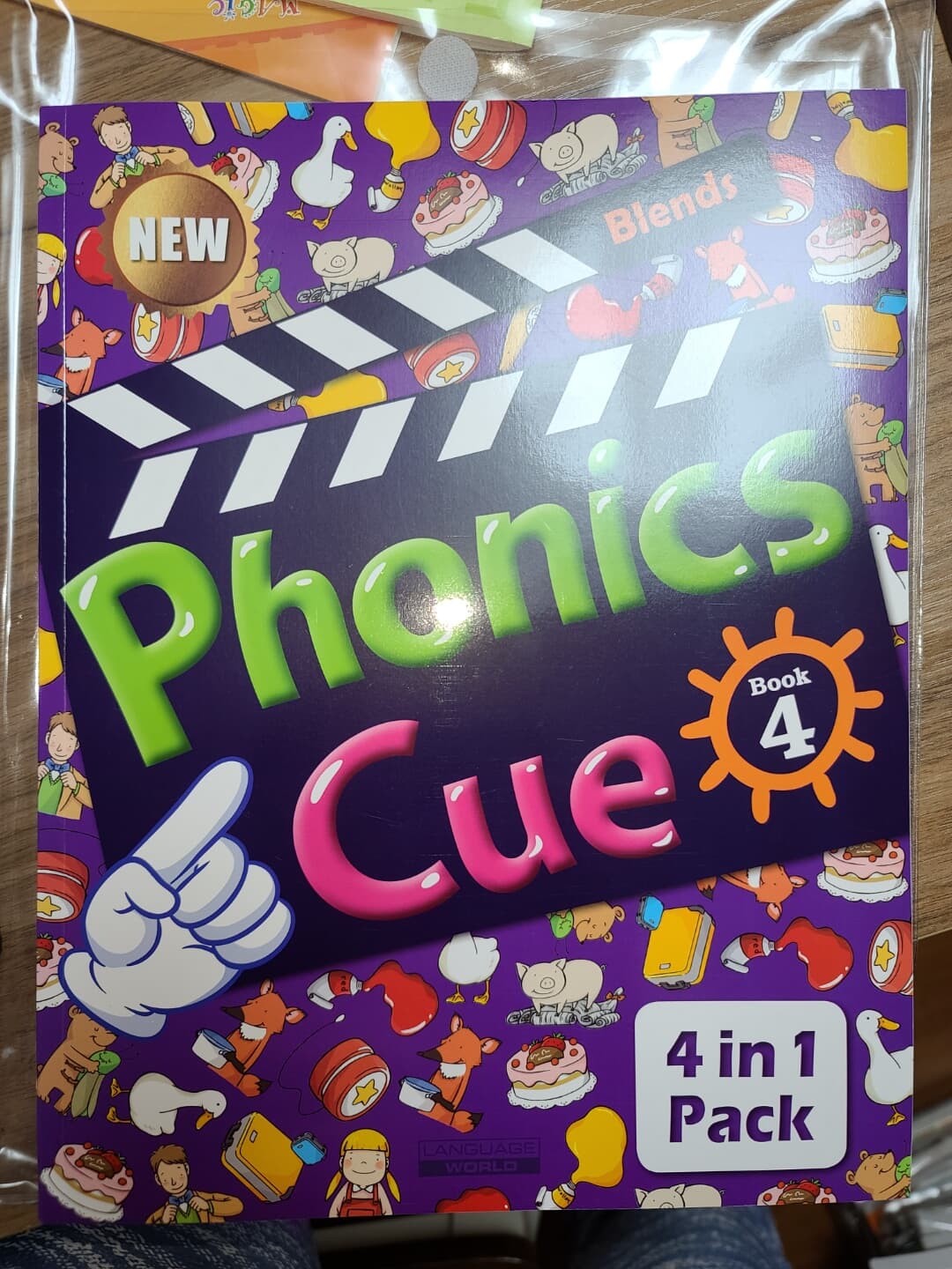 Phonics Cue Book 4 Blends : 4 in 1 Pack