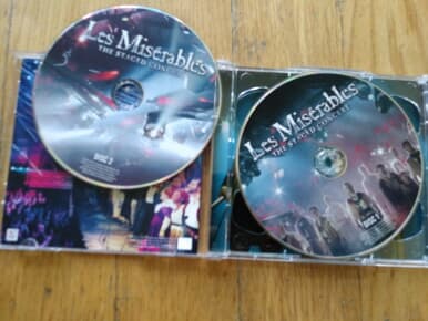 Les Miserables: The Staged Concert (The Sensational 2020 Live Recording) (레미제라블) (Original Broadway Cast Recording)Les Miserables: The Staged Concert (Th