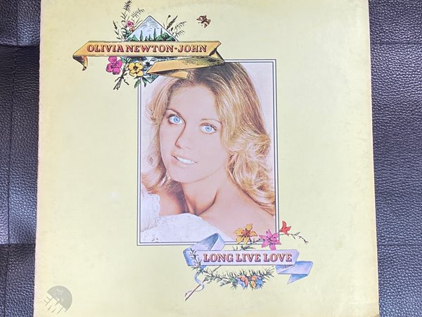 [[LP] 올리비아 뉴튼 존 - Olivia Newton-John - Long Live Love LP [오아시스-라이센스반]