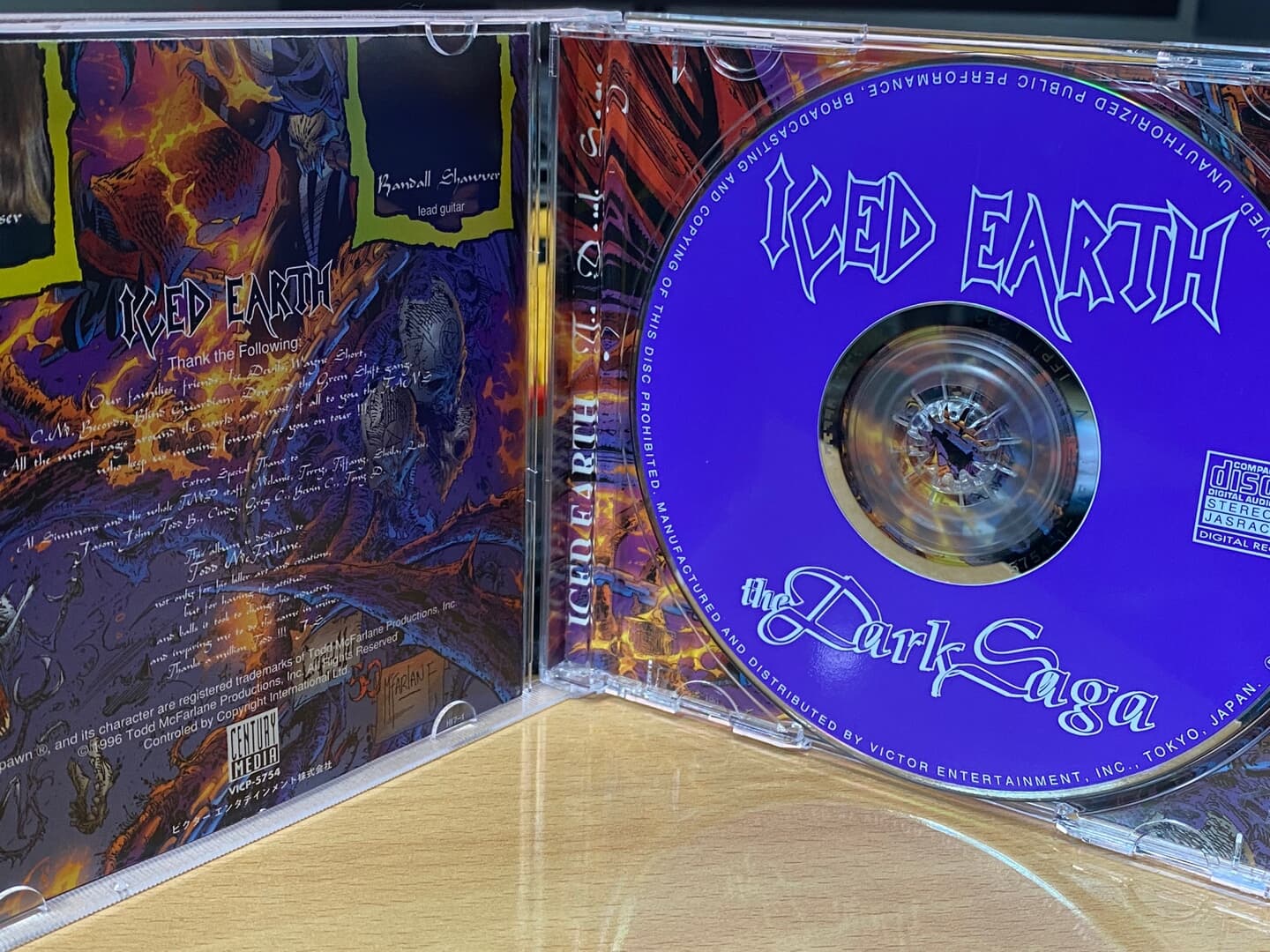 아이스드 어스 - Iced Earth - The Dark Saga [일본발매]