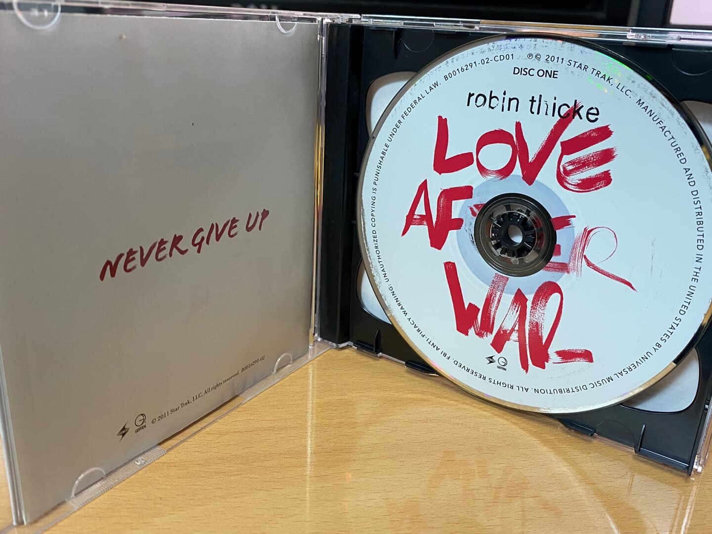 로빈 시크 - Robin Thicke - Love After War 2Cds [D.E] [U.S발매]