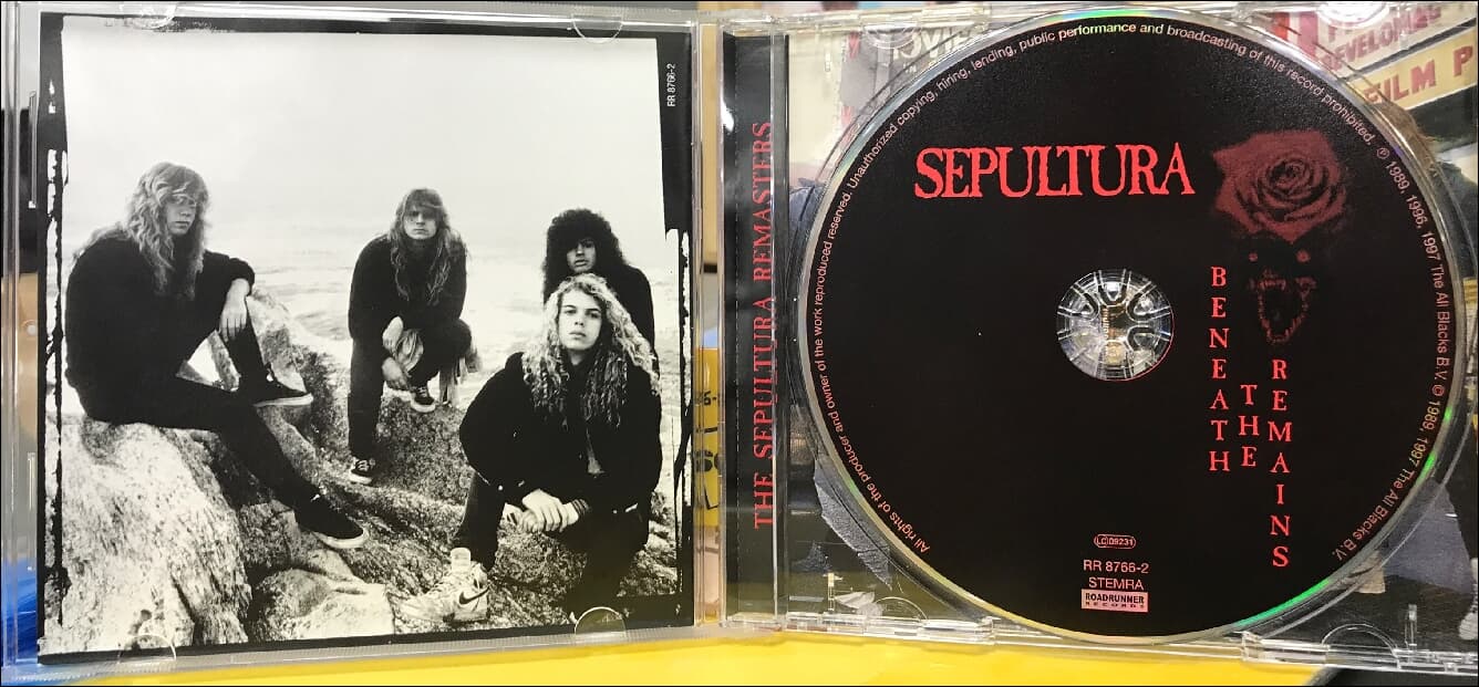 세풀투라 (Sepultura) - Beneath The Remains (US발매)