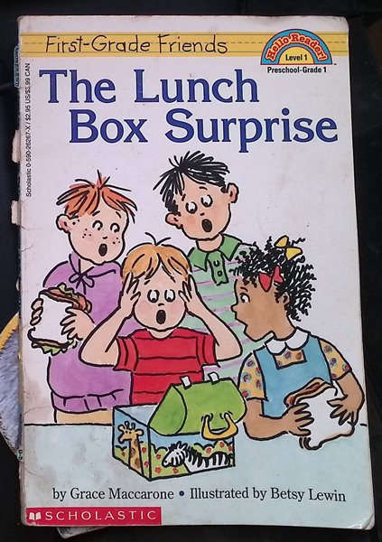 Scholastic Hello Reader Level 1 : The Lunch Box Surprise