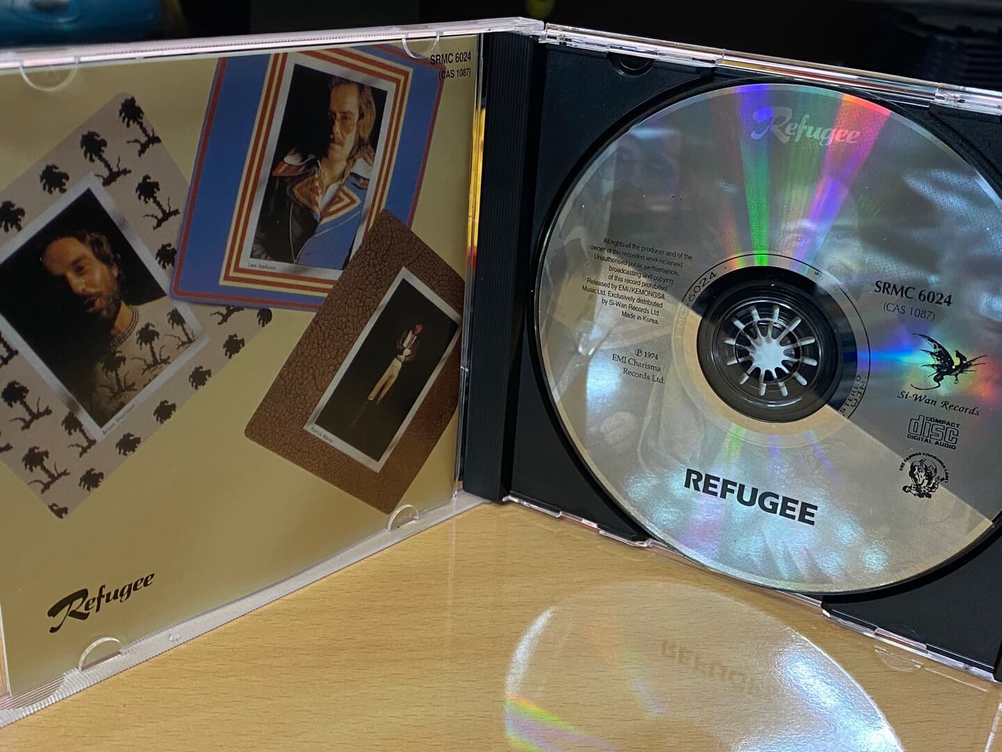 레퓨지 - Refugee - Refugee