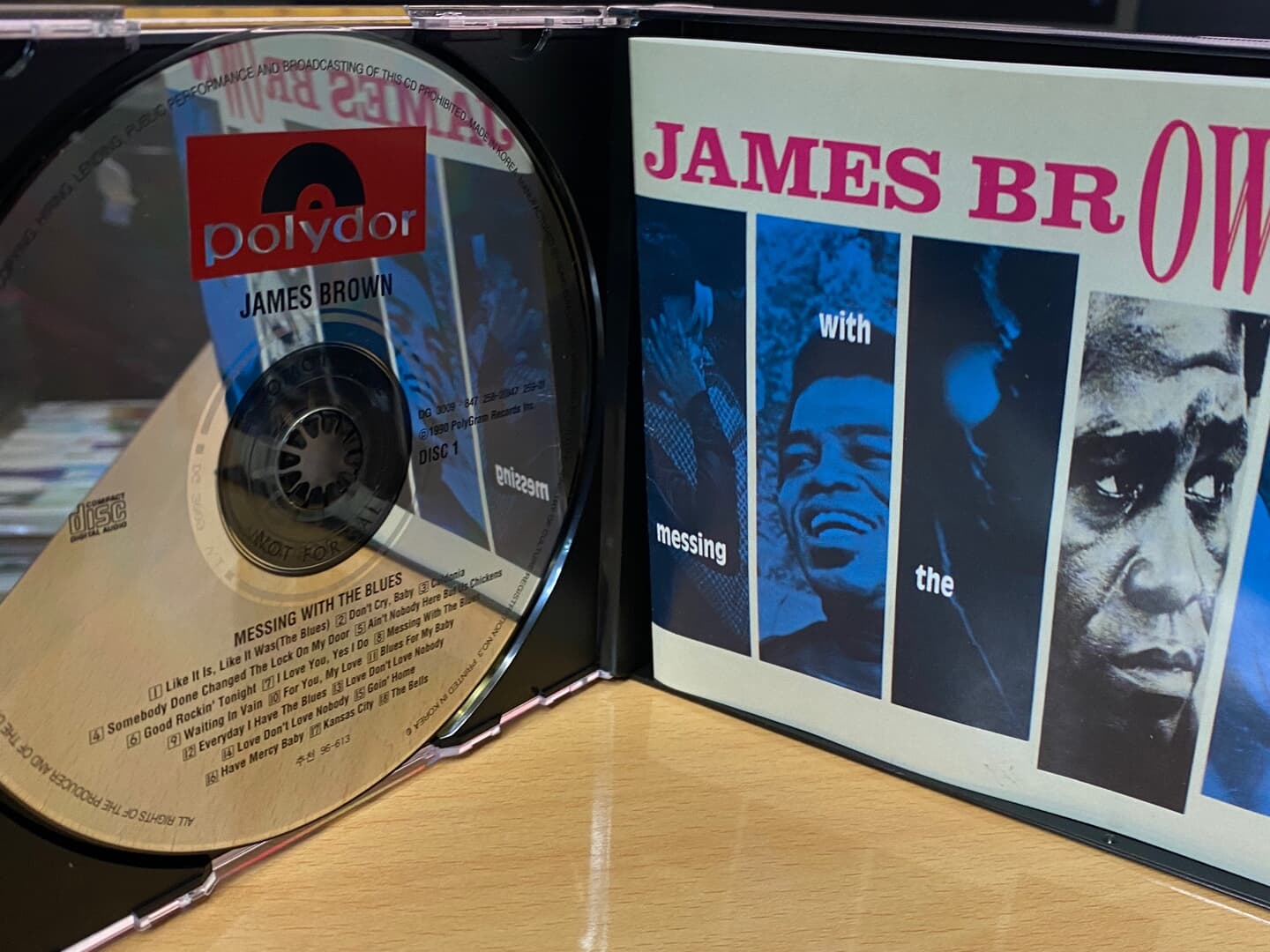 제임스 브라운 - James Brown - Messing With The Blues 2Cds