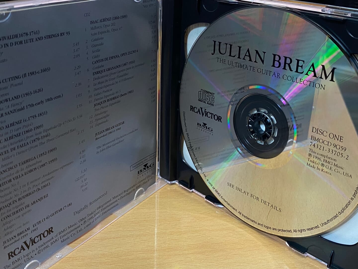 줄리안 브림 - Julian Bream - The Ultimate Guitar Collection 2Cds