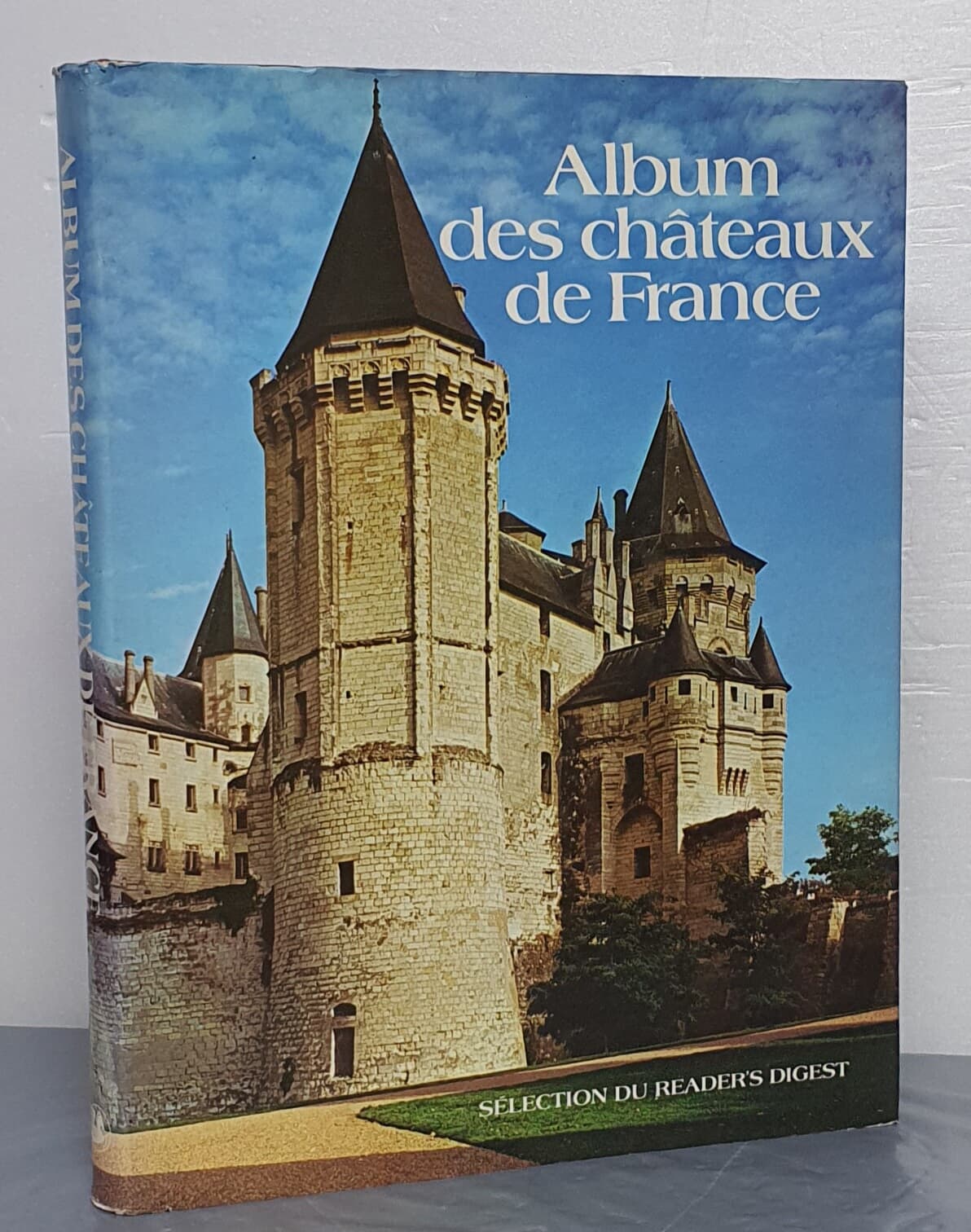 Album des chateaux de France