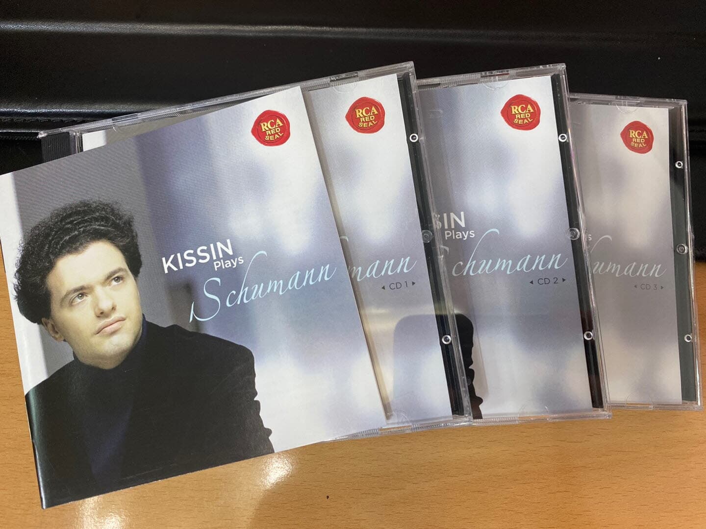 예프게니 키신 - Evgeny Kissin - Kissin Play Schumann 3Cds
