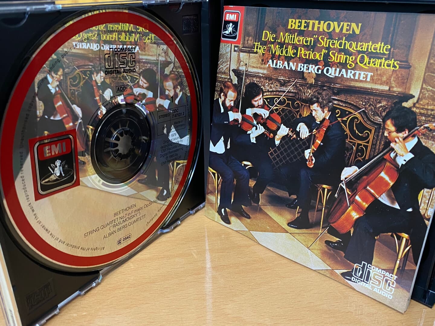 알반 베르크 콰르텟 - Alban Berg Quartet - Beethoven The Middle String Quartetse 3Cds [E.U발매]