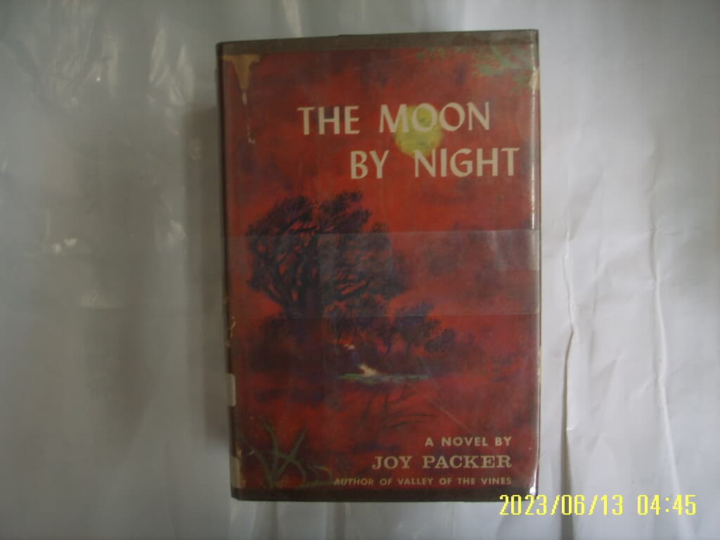 JOY PACKER / J. B. LIPPINCOTT ... / THE MOON BY NIGHT -외국판. 사진. 꼭 상세란참조