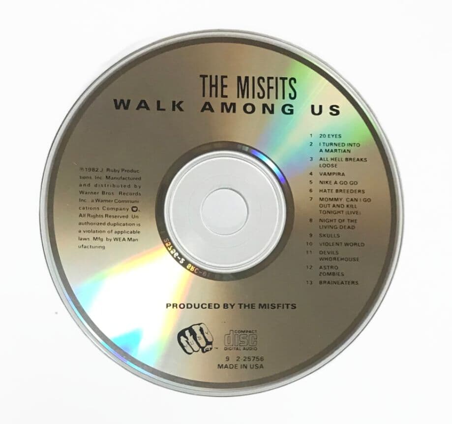 [USA CD] Misfits - Walk Among Us