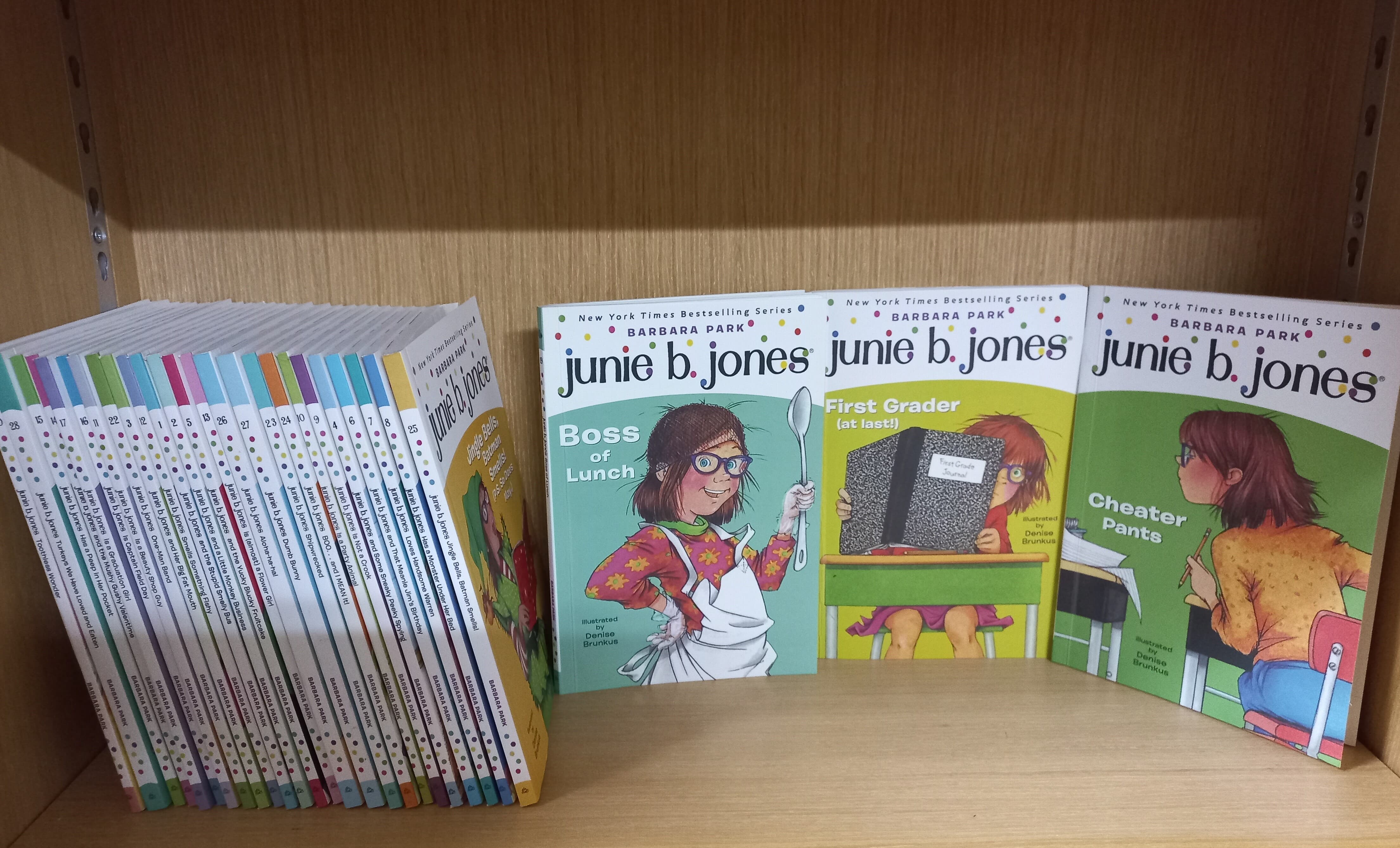 Junie B. Jones Books in a Bus #1-28 주니비 존스 원서 페이퍼백 28종 세트