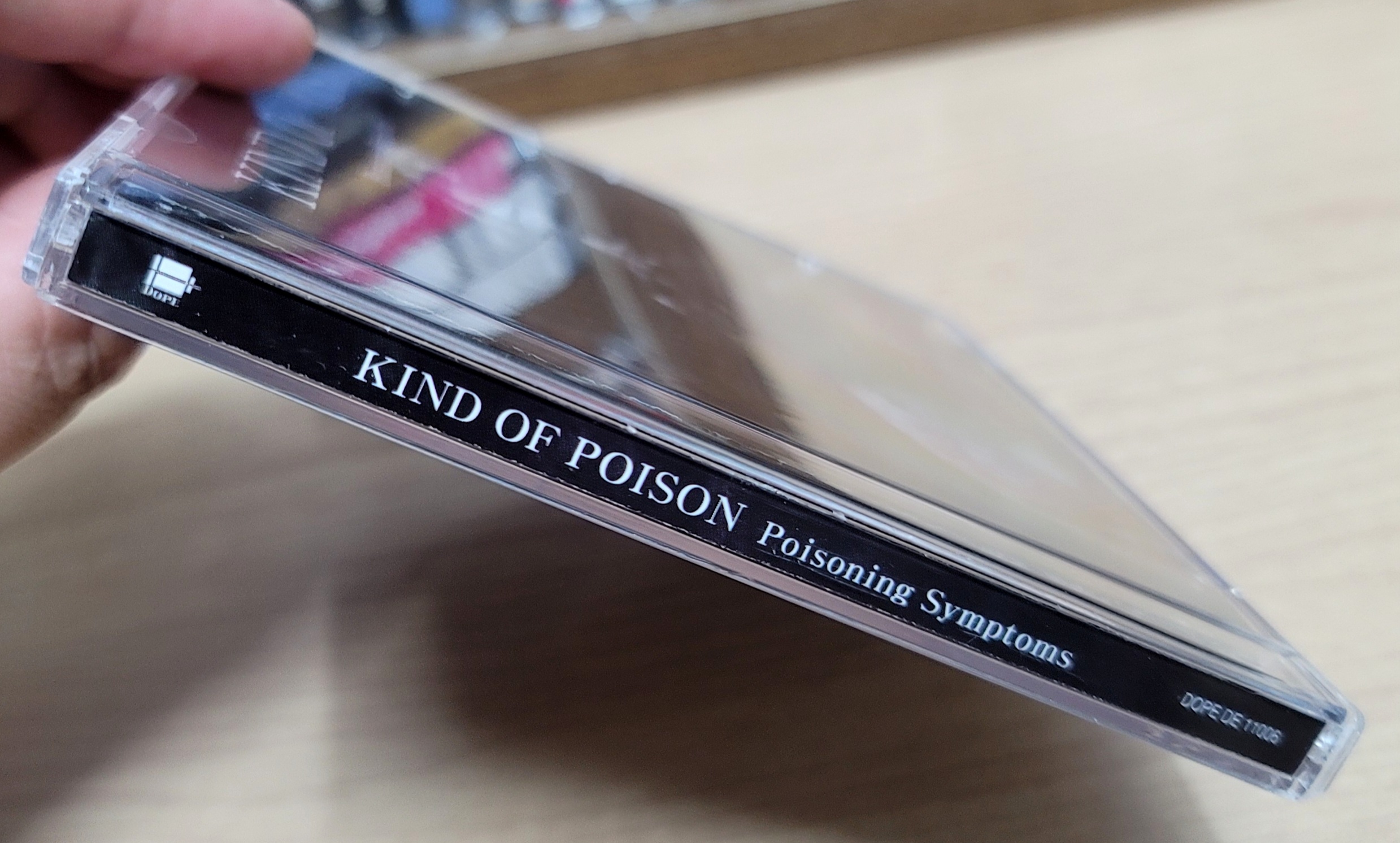 (미사용 / 멤버 사인반) 카인드 오브 포이즌 (Kind of Poison) - Poisoning Symptoms