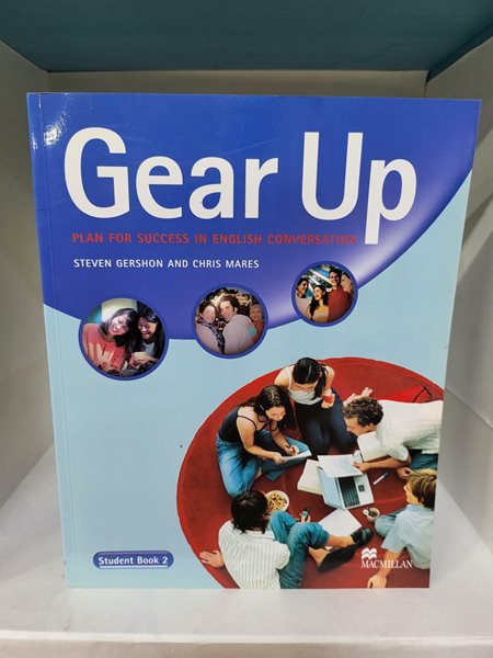 Gear Up 2 (Student Book + CD 1)