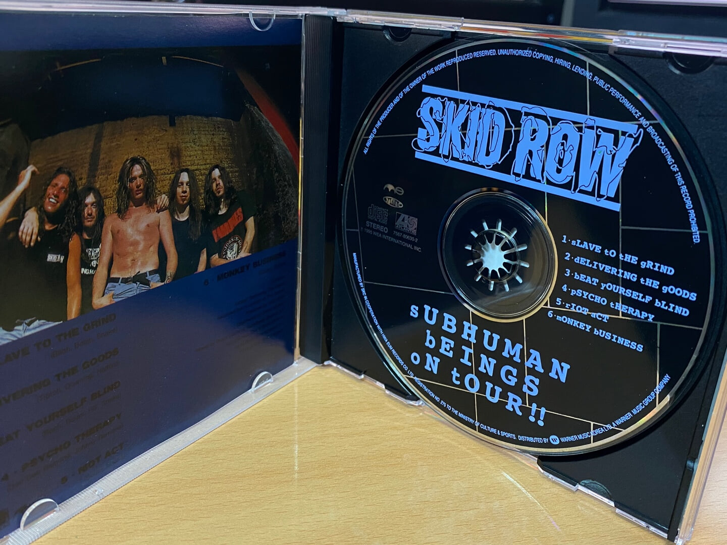 스키드 로우 - Skid Row - Subhuman Beings On Tour!!