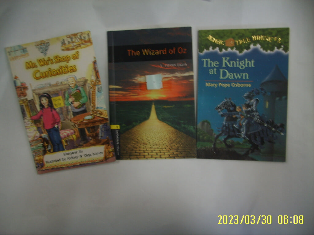 Rigby. OXFORD 외 3권/ Mr Wus Shop of Curiosities. The Wizard of Oz. The Knight at Dawn -사진.꼭상세란참조