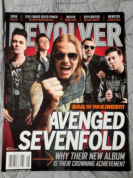 (미국 락,메탈 전문잡지) Revolver 리볼버 매거진 2013년 8,9월 합본 Avenged Sevenfold
