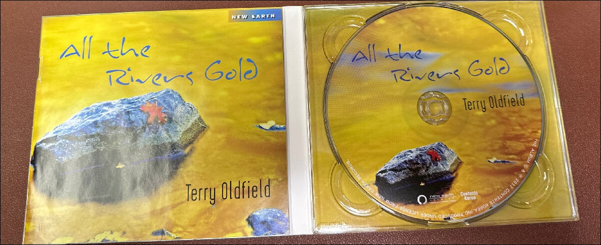 테리 올드필드 (Terry Oldfield) - All The Rivers Gold
