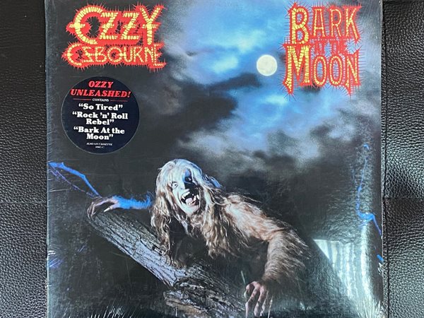 [LP] 오지 오스본 - Ozzy Osbourne - Bark At The Moon LP [미개봉] [U.S반]