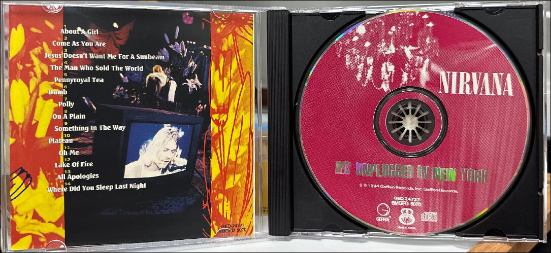 너바나 (Nirvana) - MTV Unplugged In New York