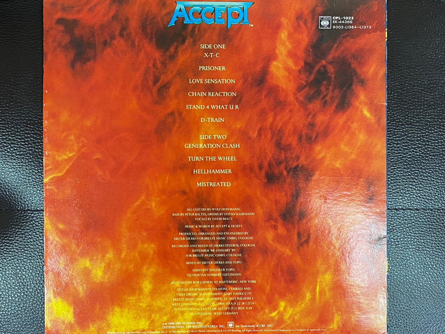 [LP] 억셉트 - Accept - Eat The Heat LP [CBS Korea-라이센스반]