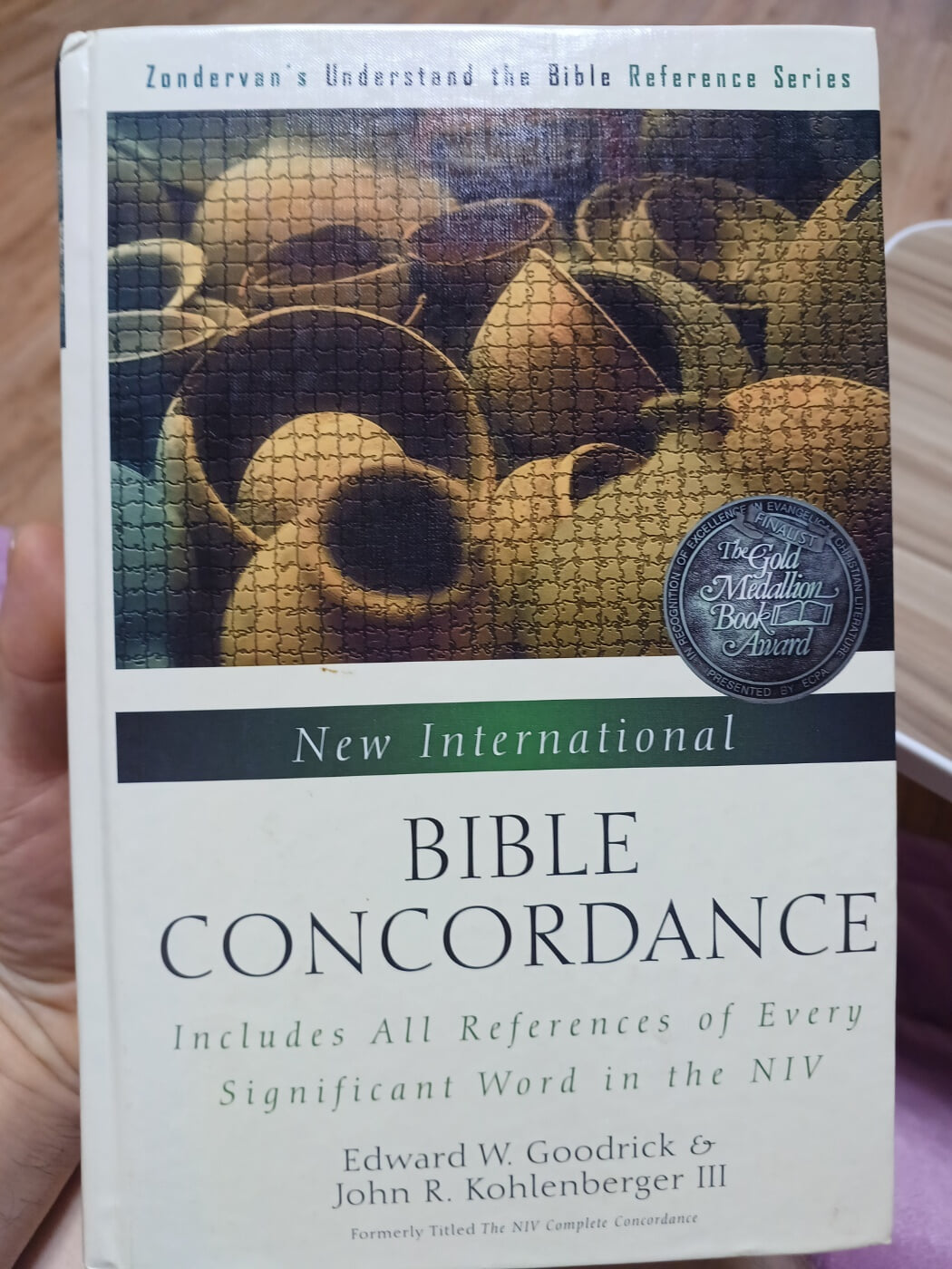 New International Bible Concordance: Includes All References of Every Significant Word in the NIV