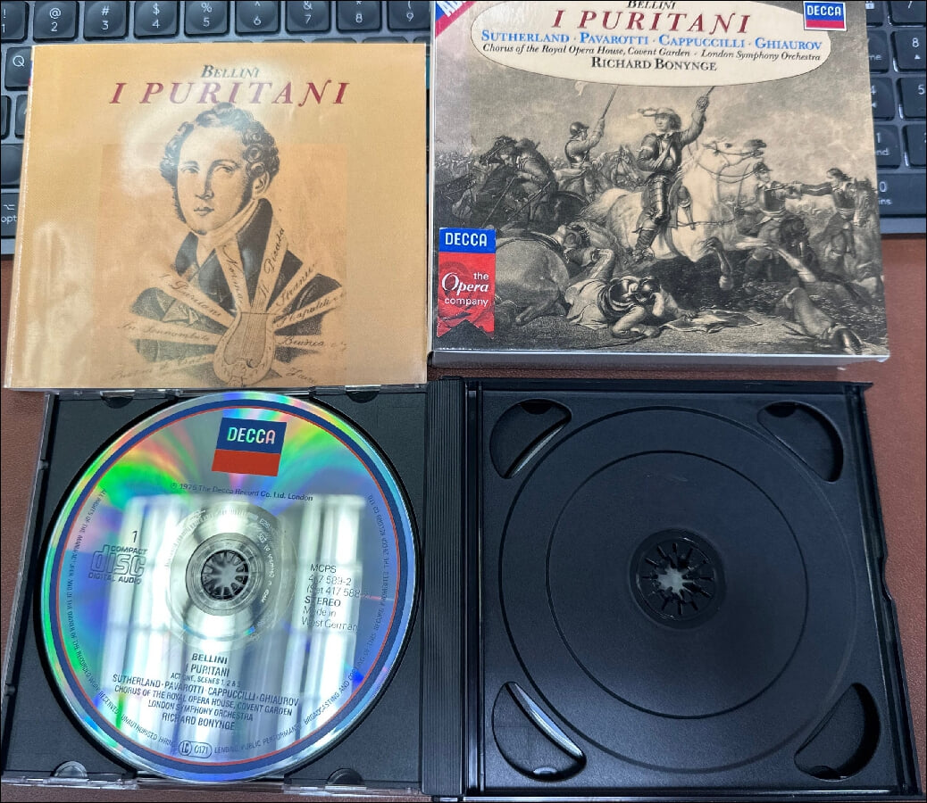 Bellini :청교도(I Puritani) - 보닝 (Richard Bonynge) ,파바로티 (Pavarotti) ,서덜랜드 (Joan Sutherland)(3CD)(독일발매)