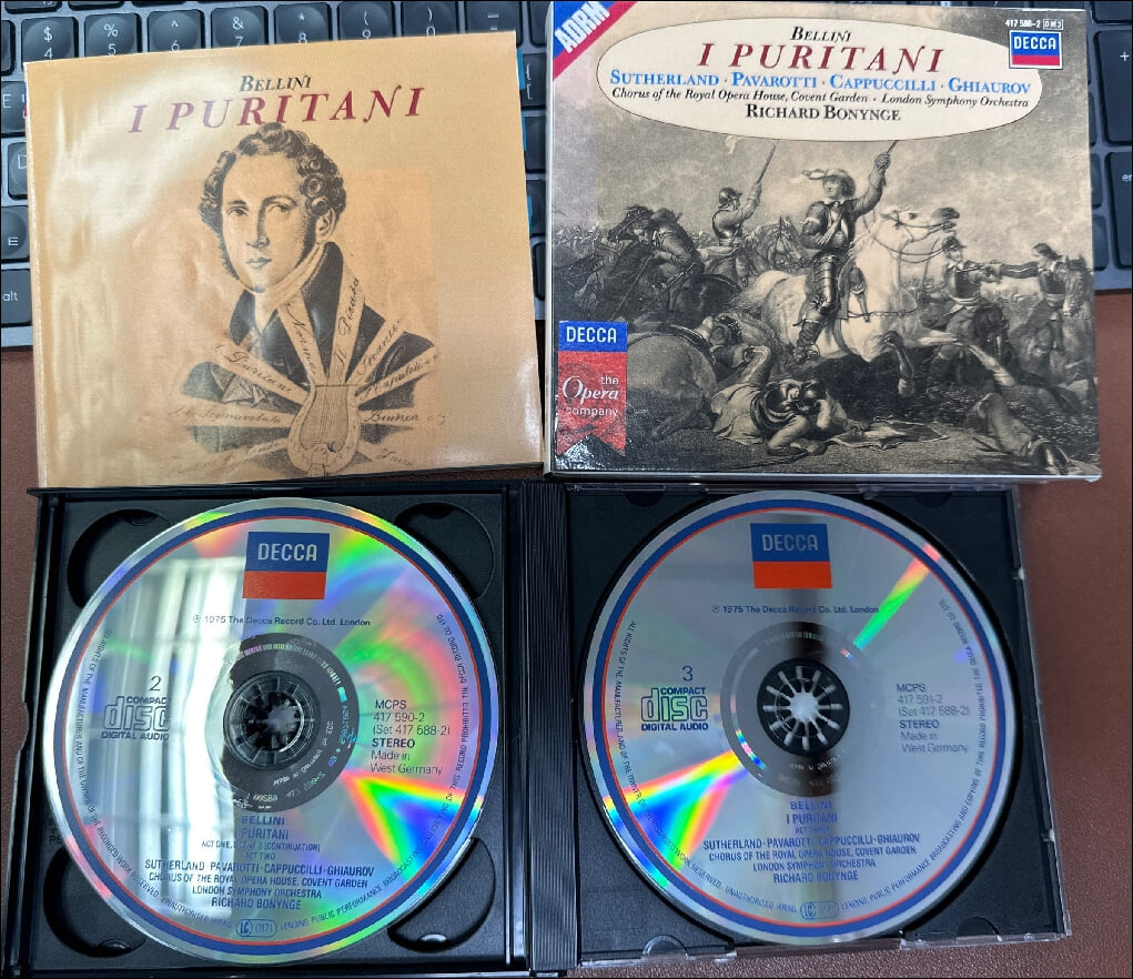 Bellini :청교도(I Puritani) - 보닝 (Richard Bonynge) ,파바로티 (Pavarotti) ,서덜랜드 (Joan Sutherland)(3CD)(독일발매)