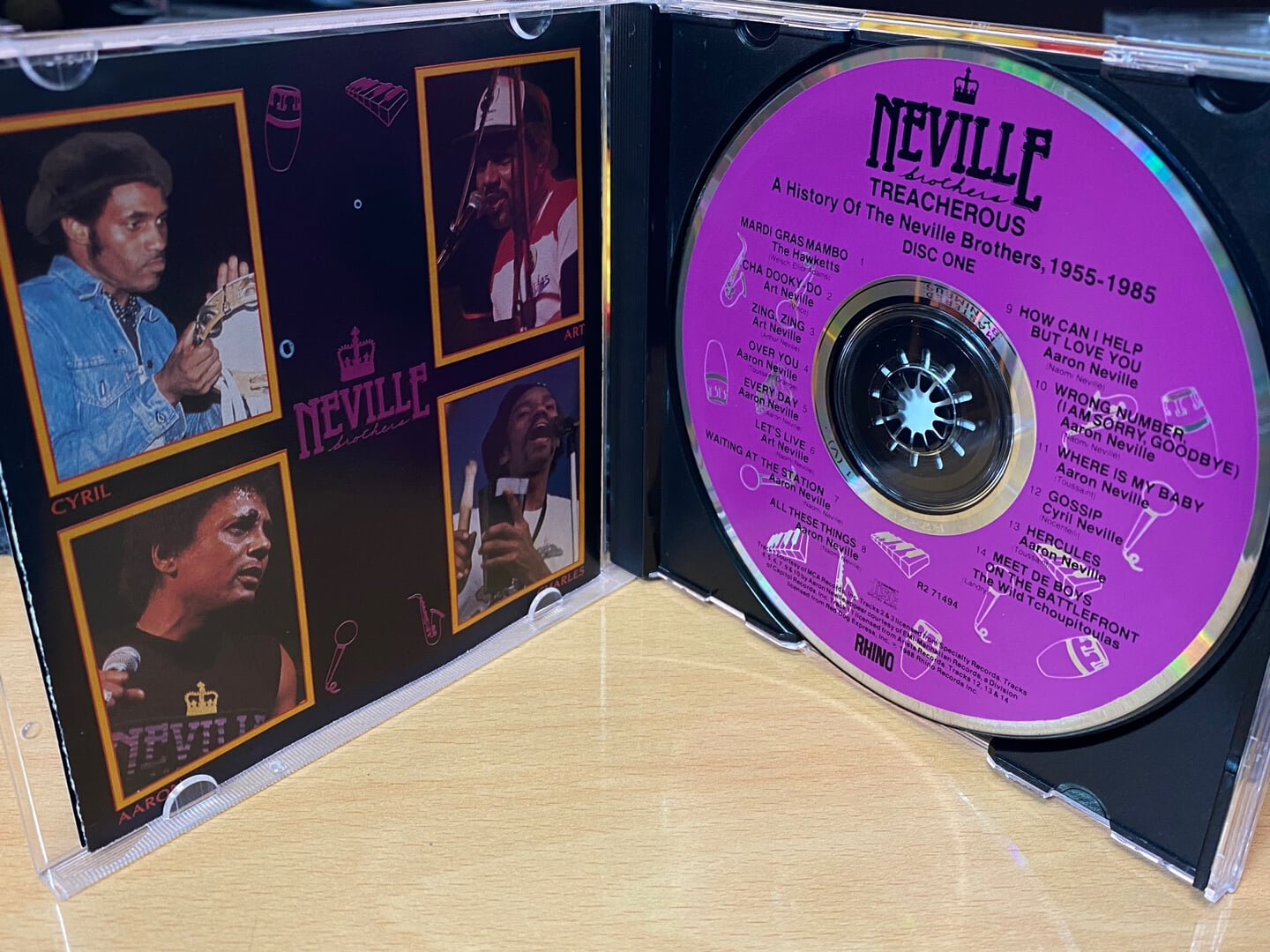 네빌 브라더스 - The Neville Brothers - Treacherous A History Of The Neville Brothers (1955 -1985) 2Cds [U.S발매] 