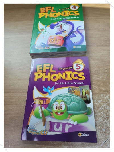 EFL Phonics 2~5권.4권 세트(3rd Edition).cd 있음.지은이 이퓨쳐 편집부,출판사 이퓨쳐.