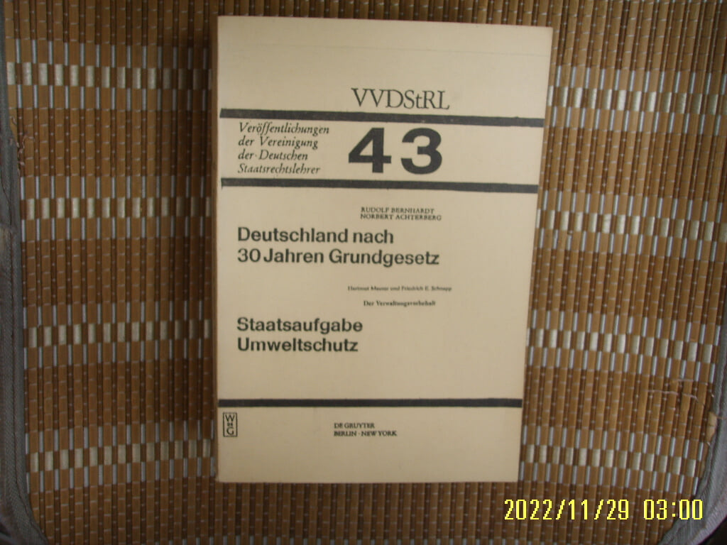 Walter de Gruyter. Berlin 외국판 / VVDStRL 43 Veroffentlichungen der Vereinigung der Deutschen ...-사진.꼭 상세란참조