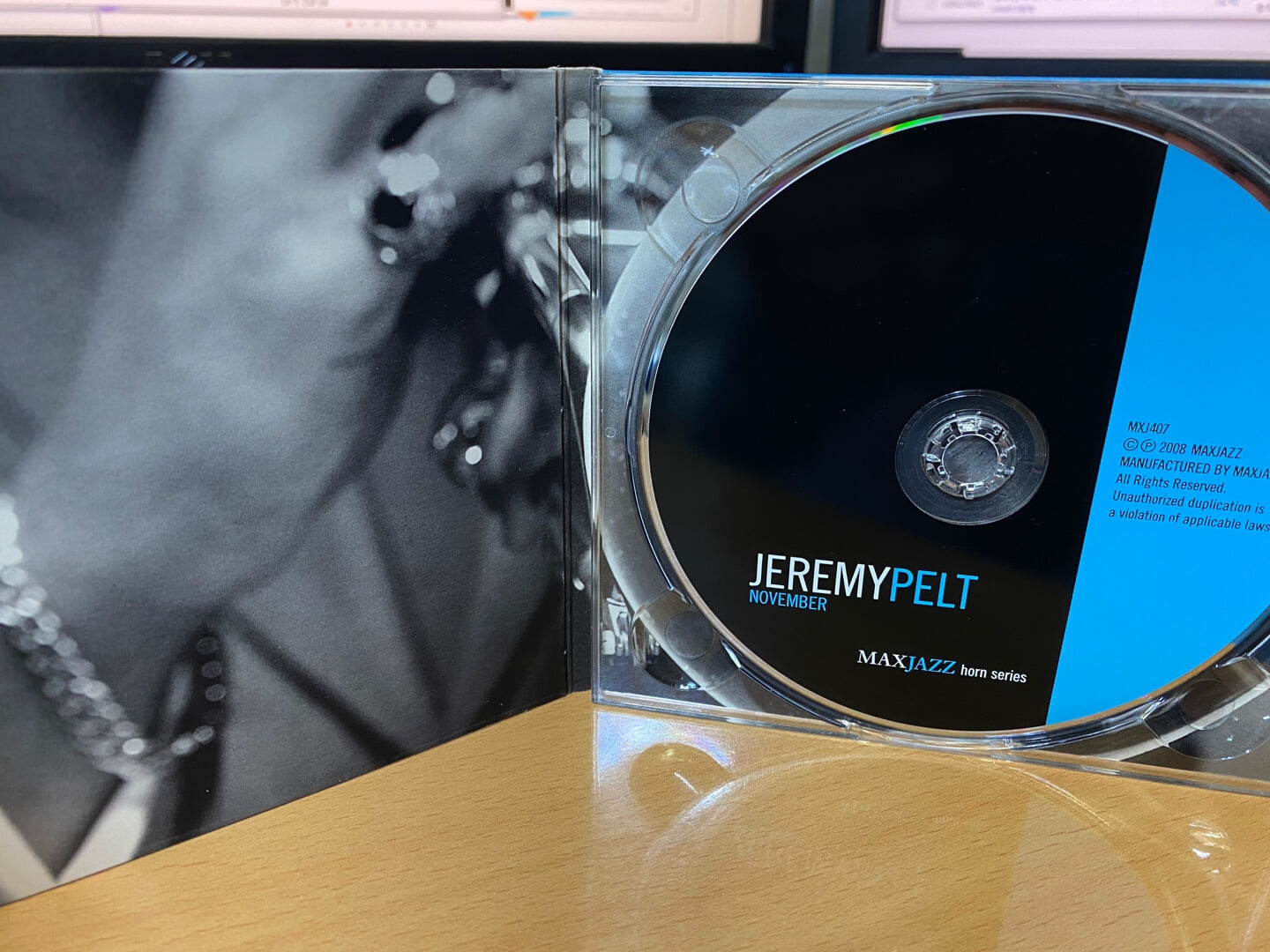 제레미 펠트 - Jeremy Pelt - November [디지팩] [U.S발매]