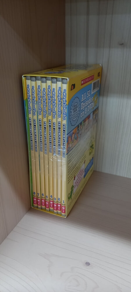 The Magic School Bus 세트 완전판(THE COMPLETE SERIES) DVD8장, 가이드1권