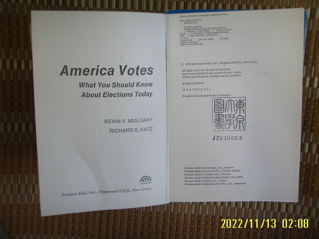 ㅂ 사본. Prentice Hall / Kevin V. Mulcahy 외 / America Votes What You Should Know ... -사진. 꼭 상세란참조