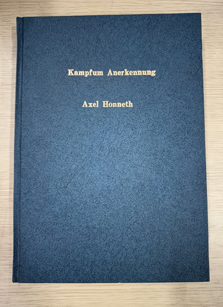 Kampf um Anerkennung(Hardcover)