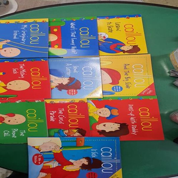 Caillou 시리즈