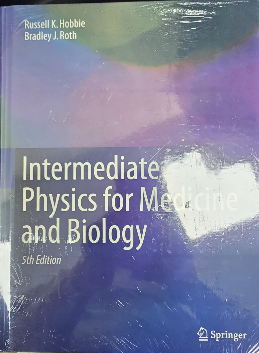 Intermediate Physics for Medicine and Biology