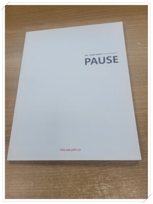 HA, JUNG-WOO PAUSE.화가(배우) 하정우 미국 LA서 개인전 개최.작가 하정우.출판사 PYO GALLERY LA.