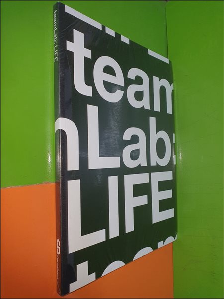 teamLab: LIFE