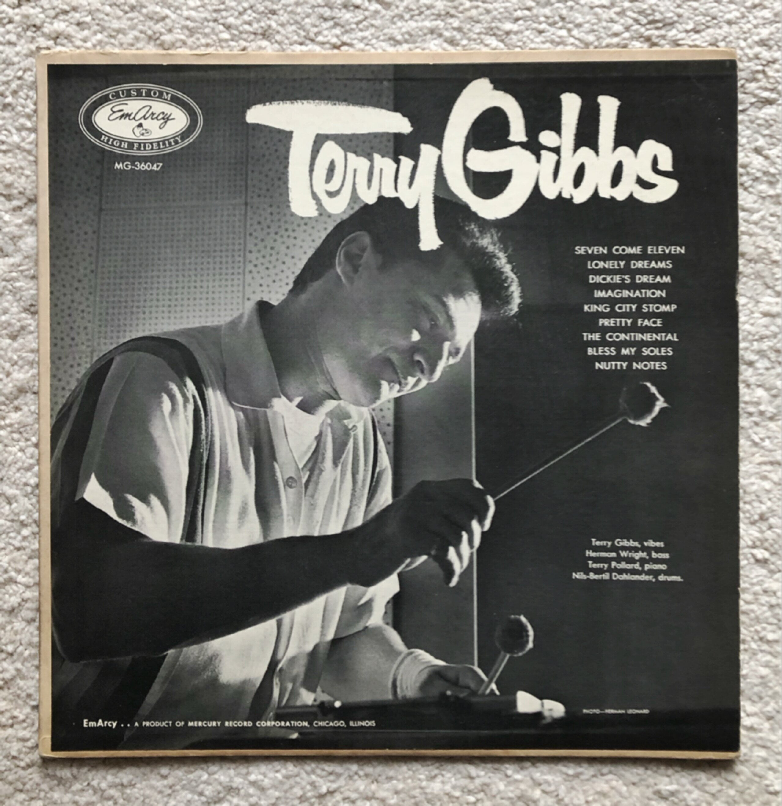 [LP] 수입원반 TERRY GIBBS MG-36047 (MONO반)